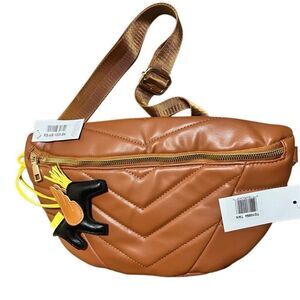 New XL Quilted Chevron Waist bag Fanny Pack Tan Zipper unisex vegan leather